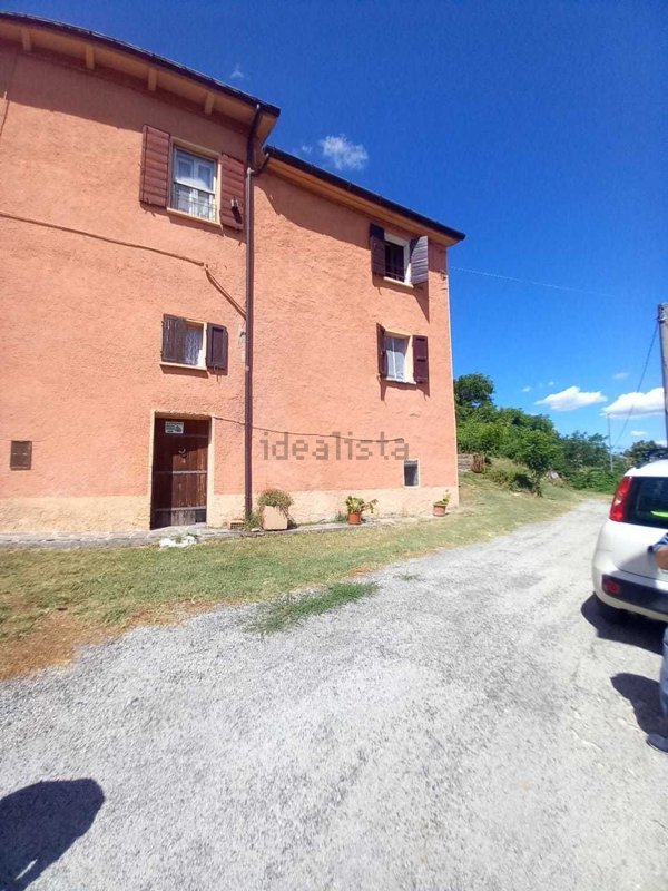 casa indipendente in vendita a Novafeltria