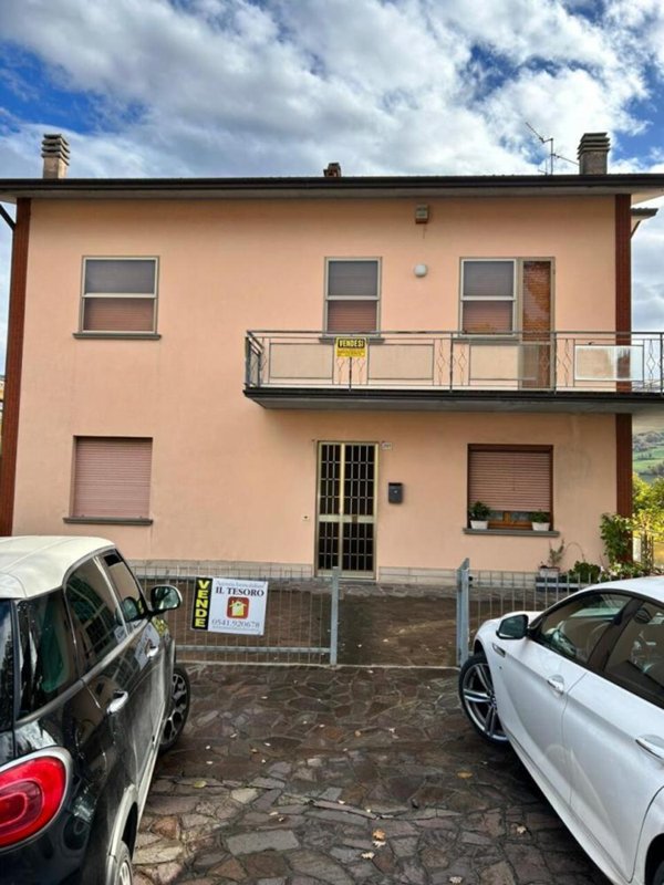 casa indipendente in vendita a Novafeltria