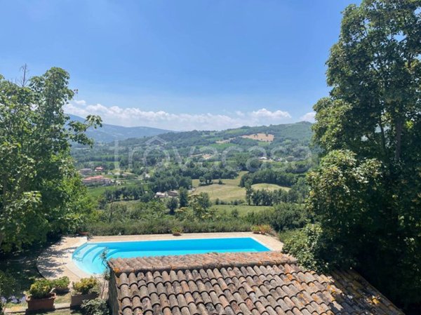 casa indipendente in vendita a Novafeltria