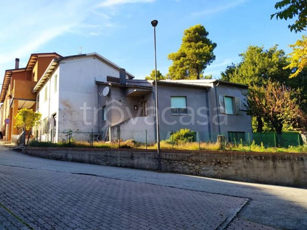 casa indipendente in vendita a Novafeltria