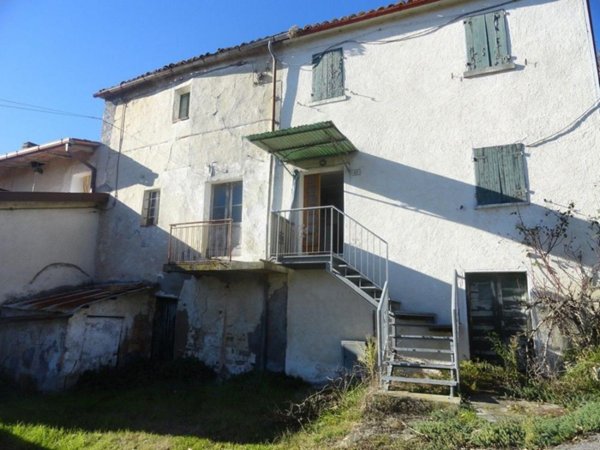 casa indipendente in vendita a Novafeltria