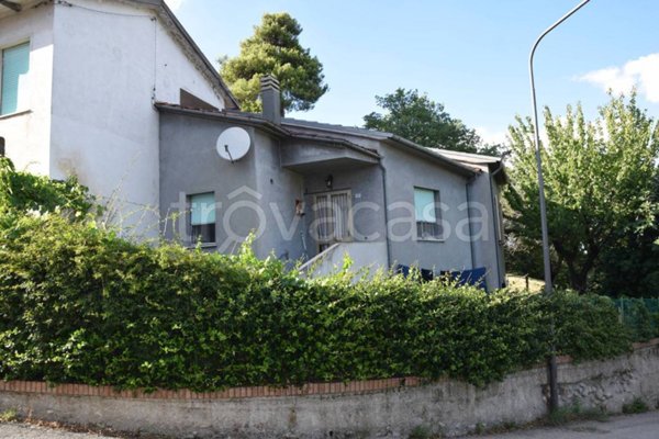 casa indipendente in vendita a Novafeltria