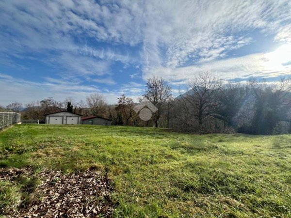 terreno edificabile in vendita a Novafeltria