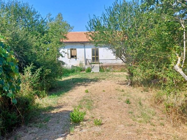 casa indipendente in vendita a Novafeltria in zona Perticara