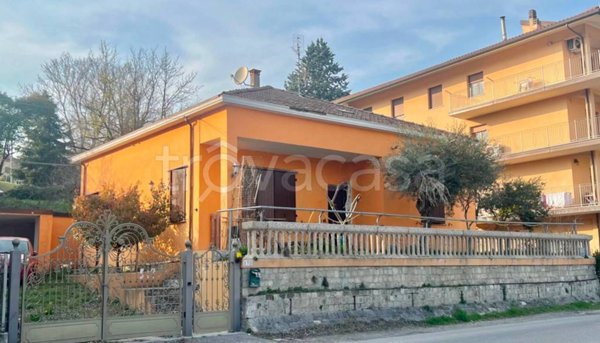 casa indipendente in vendita a Novafeltria