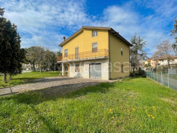 casa indipendente in vendita a Novafeltria