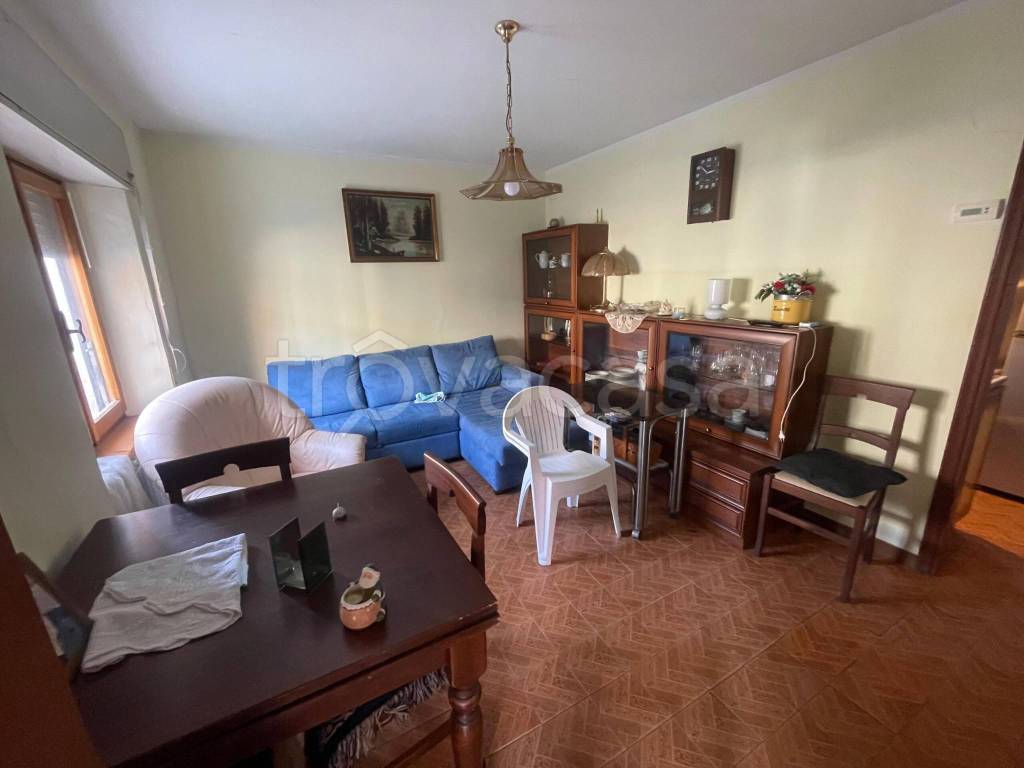 casa indipendente in vendita a Novafeltria in zona Perticara