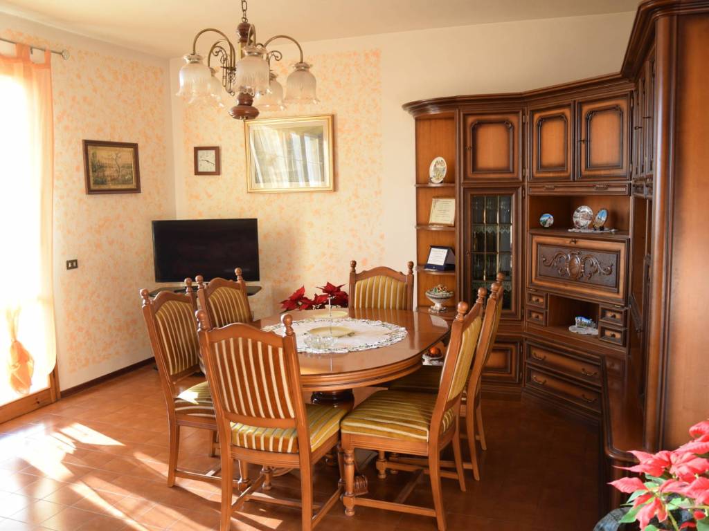 casa indipendente in vendita a Novafeltria