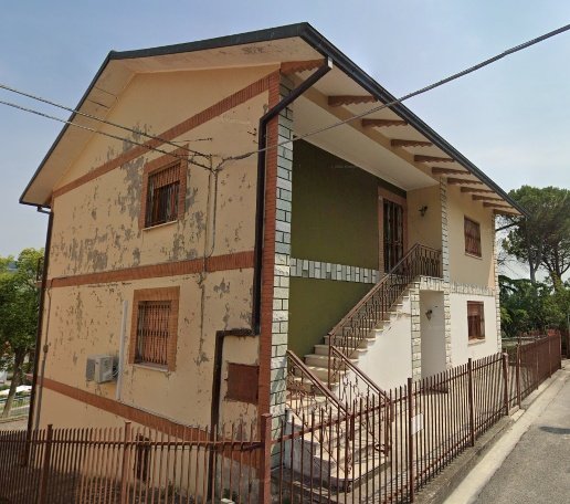 casa indipendente in vendita a Novafeltria