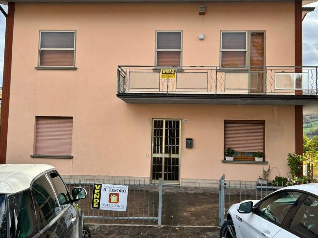 casa indipendente in vendita a Novafeltria