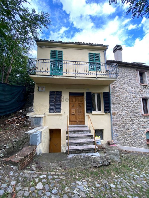 casa indipendente in vendita a Novafeltria