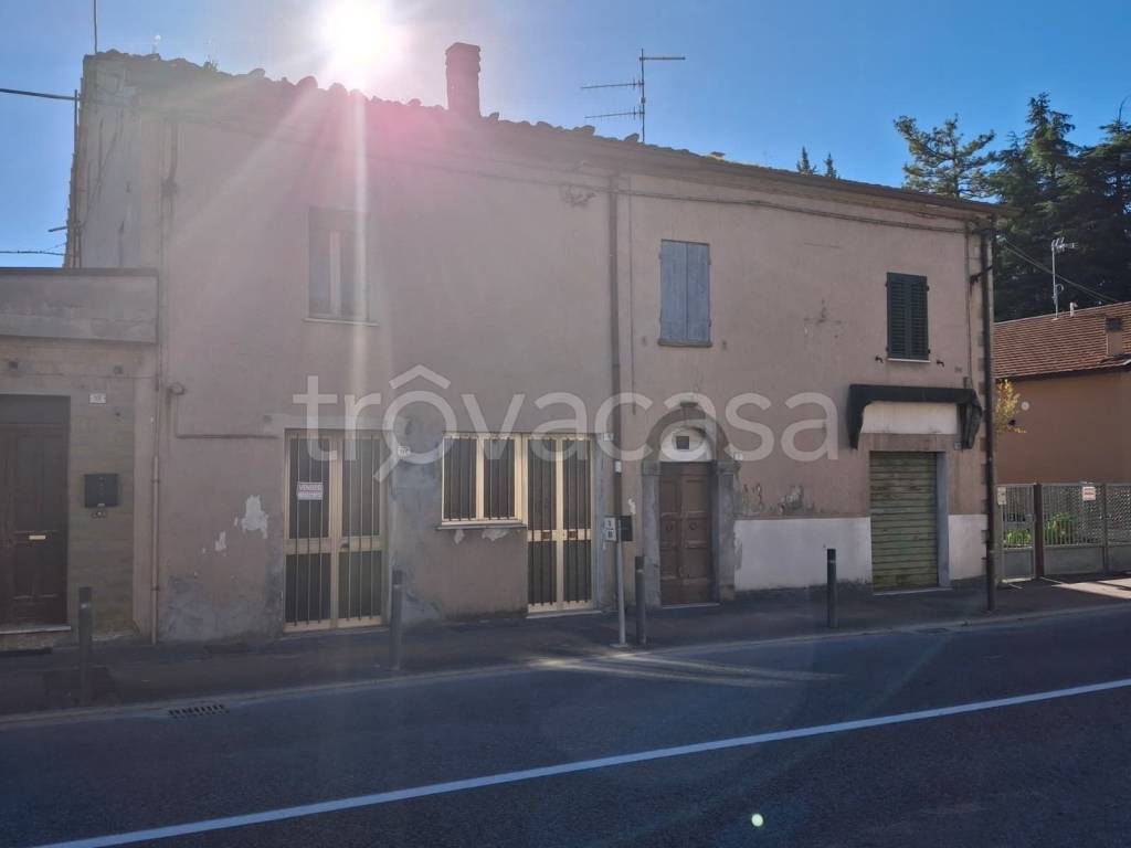 casa indipendente in vendita a Novafeltria in zona Secchiano Marecchia