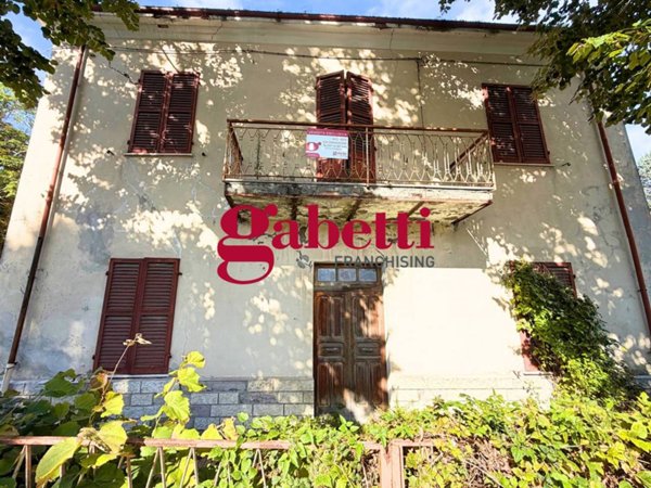 casa indipendente in vendita a Novafeltria