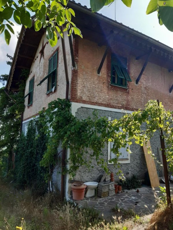 casa indipendente in vendita a Volpeglino
