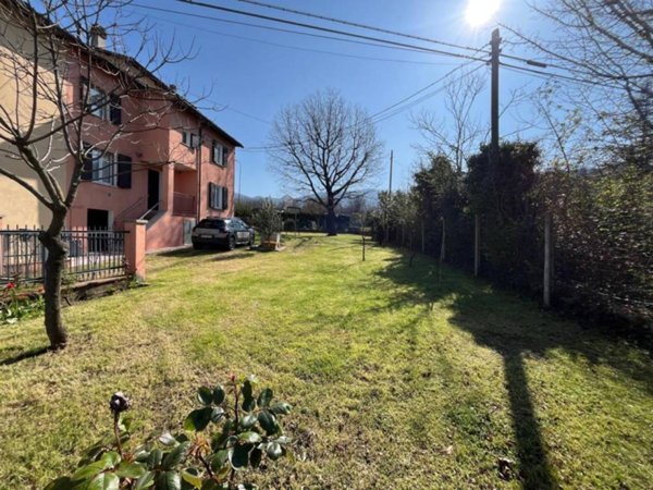 casa indipendente in vendita a Pennabilli in zona Maciano