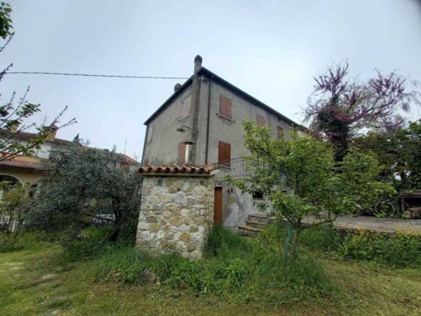 casa indipendente in vendita a Pennabilli in zona Maciano