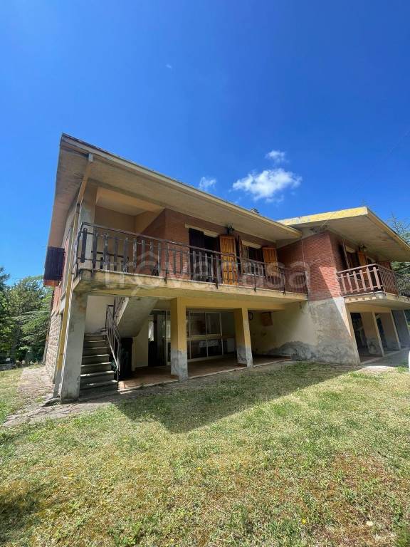 casa indipendente in vendita a Pennabilli