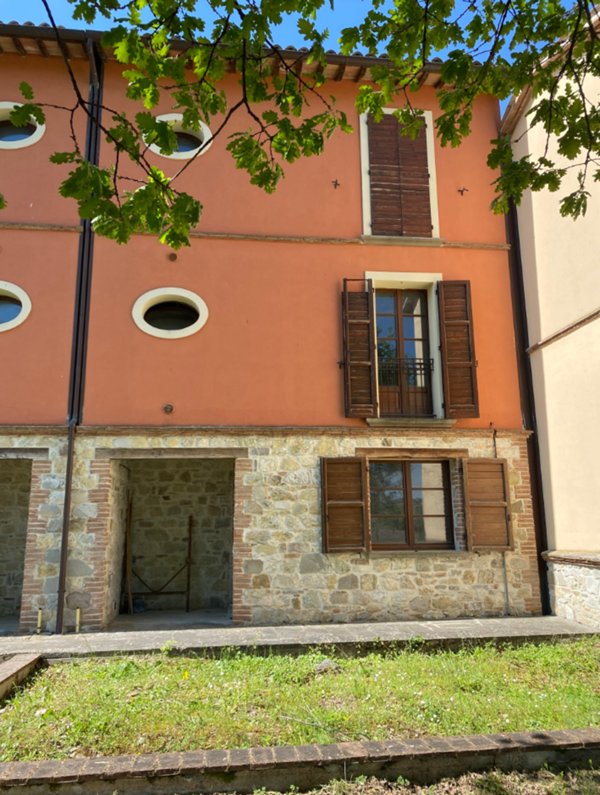 casa indipendente in vendita a Pennabilli in zona Maciano