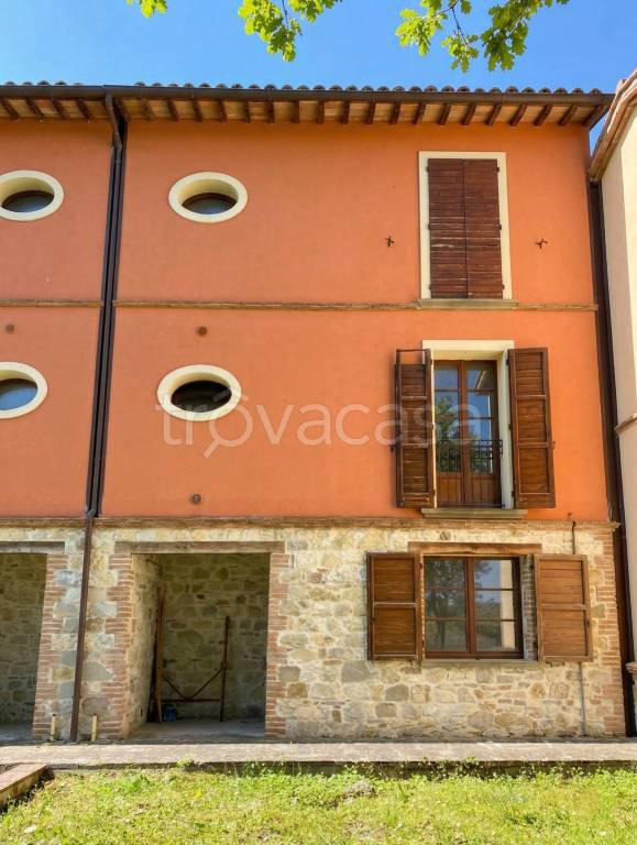 casa indipendente in vendita a Pennabilli in zona Maciano