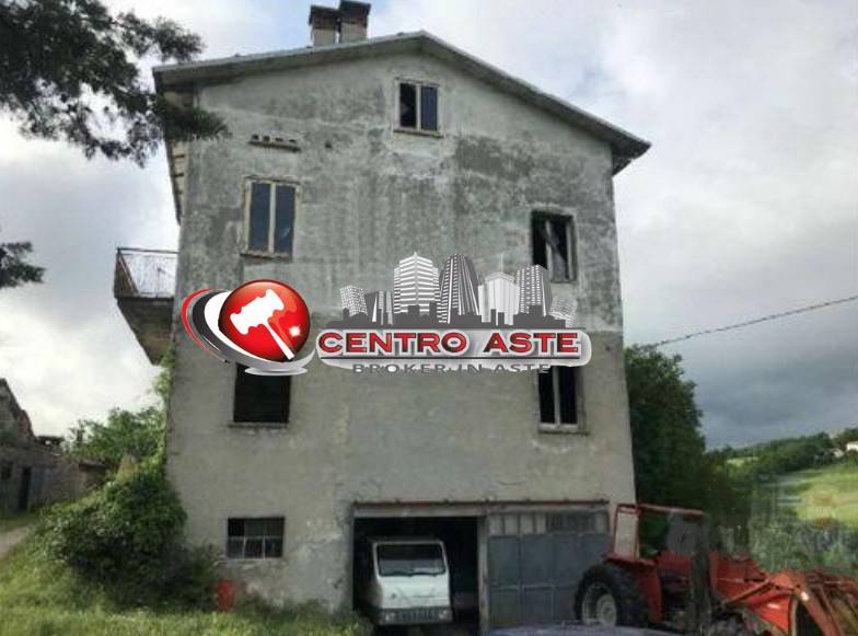 casa semindipendente in vendita a Pennabilli