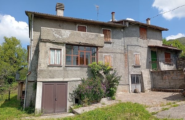 casa indipendente in vendita a Pennabilli
