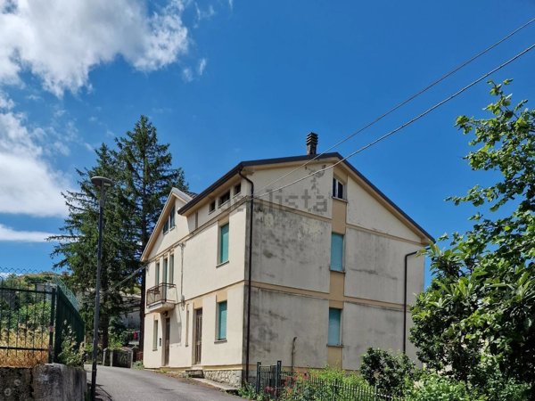 casa indipendente in vendita a Pennabilli