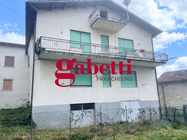 casa indipendente in vendita a Pennabilli in zona Maciano