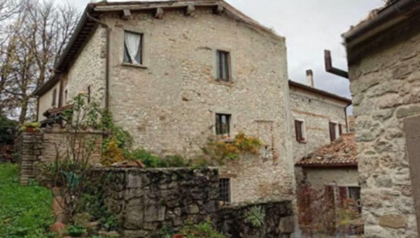 casa indipendente in vendita a Pennabilli
