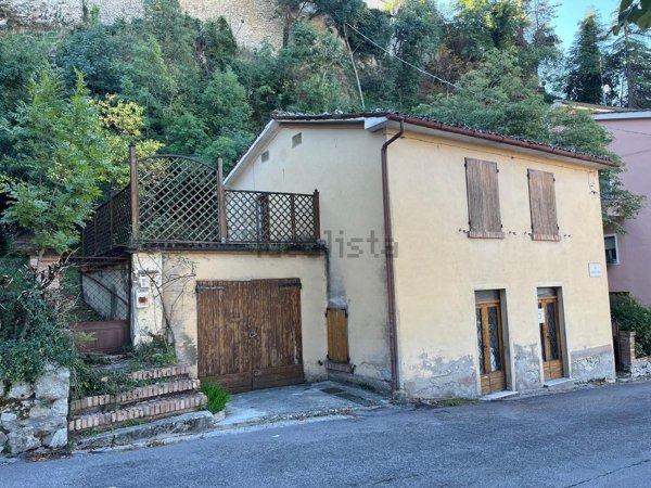 casa indipendente in vendita a Pennabilli