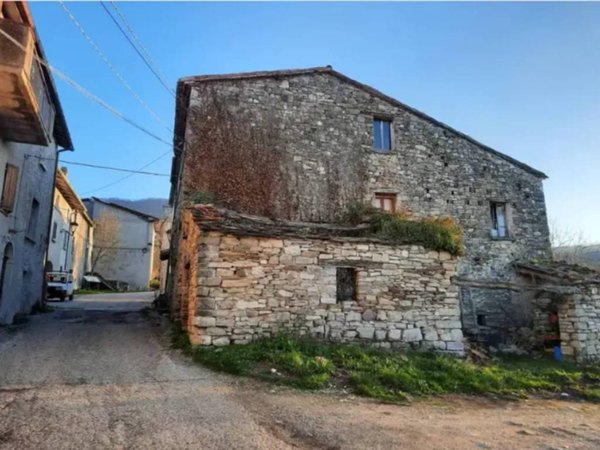 casa indipendente in vendita a Pennabilli