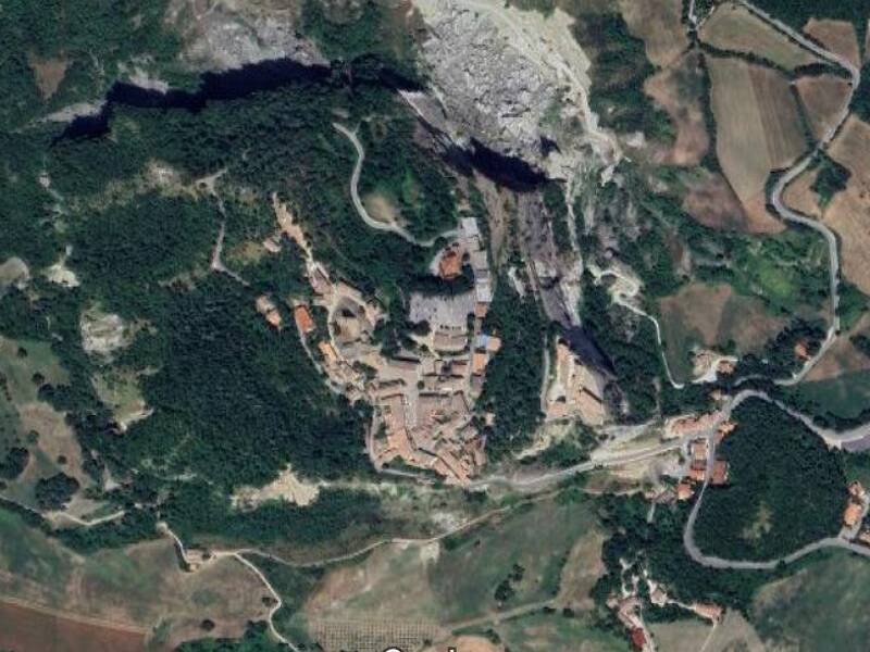 terreno edificabile in vendita a San Leo