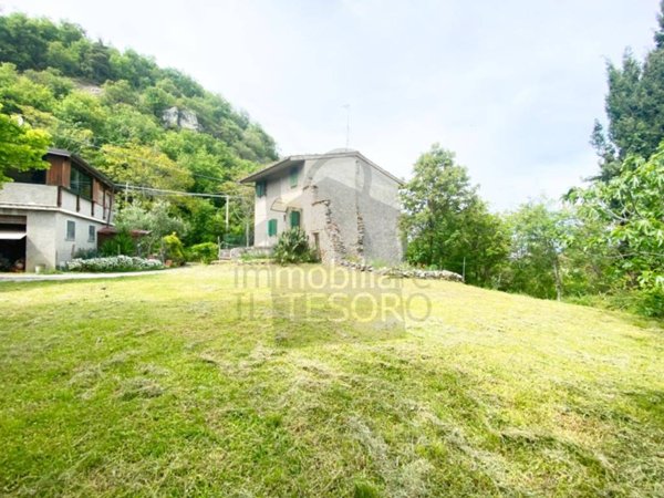 casa indipendente in vendita a San Leo