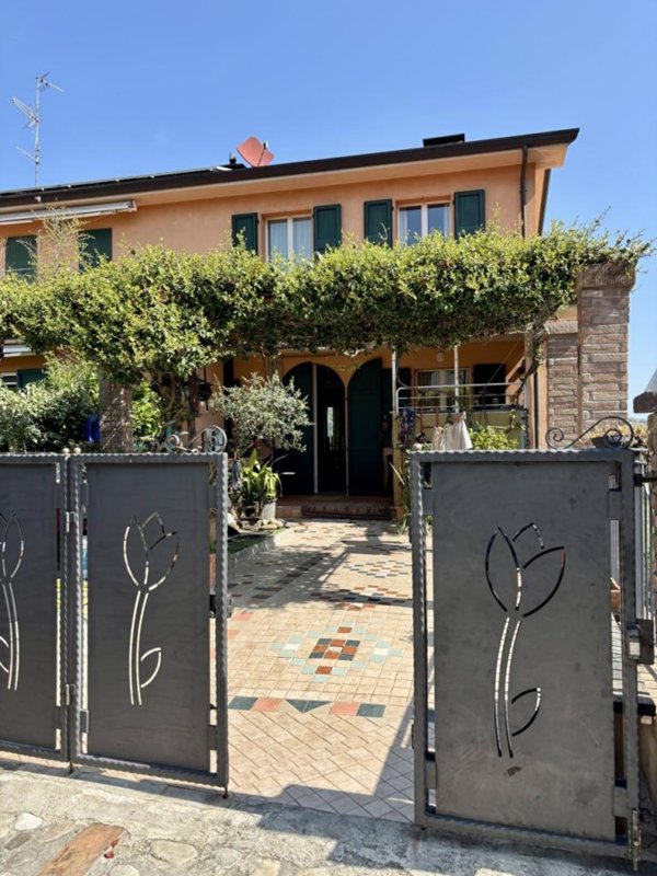 casa indipendente in vendita a San Leo