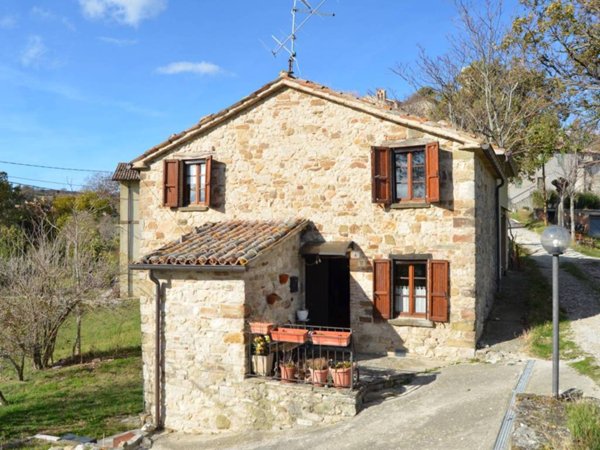 casa indipendente in vendita a Sant'Agata Feltria in zona Petrella Guidi