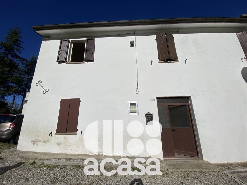appartamento in vendita a Sant'Agata Feltria in zona Romagnano