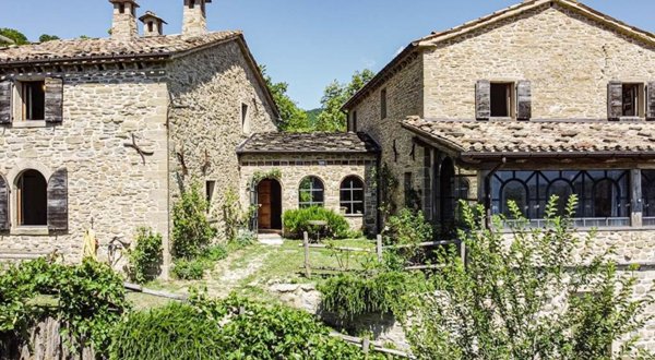 casa indipendente in vendita a Sant'Agata Feltria in zona Pereto