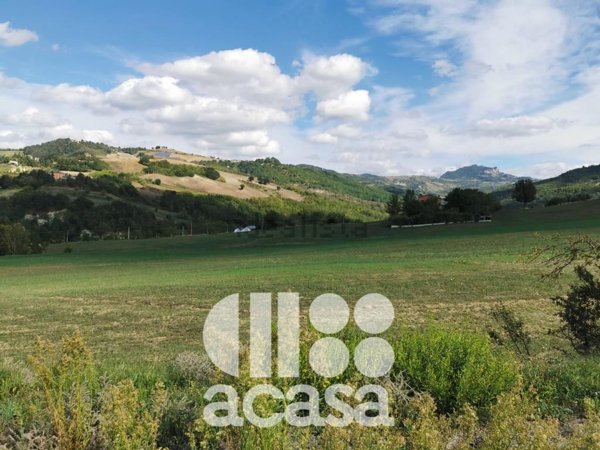 terreno edificabile in vendita a Sant'Agata Feltria in zona Romagnano
