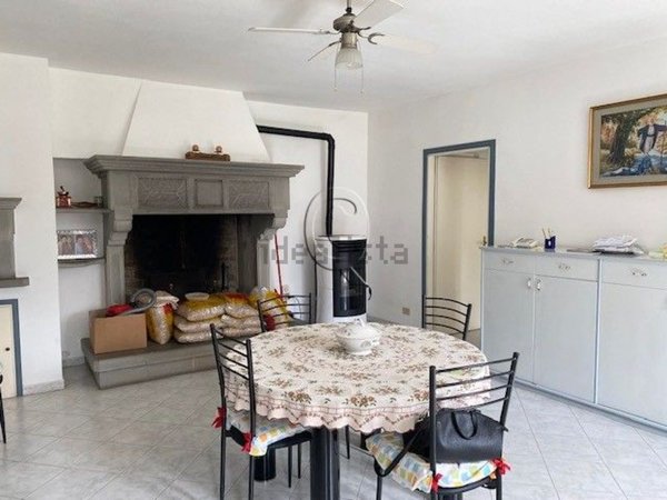 casa indipendente in vendita a Sant'Agata Feltria