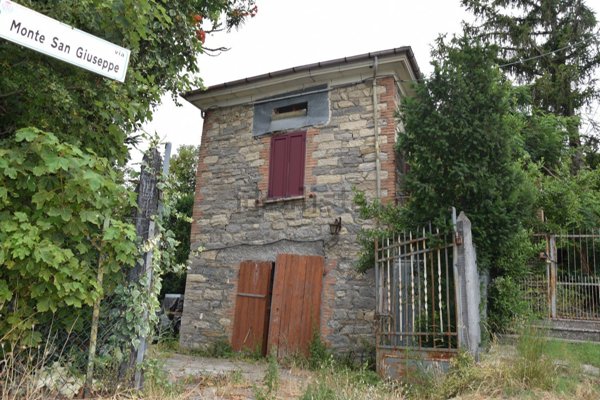 casa indipendente in vendita a Sant'Agata Feltria