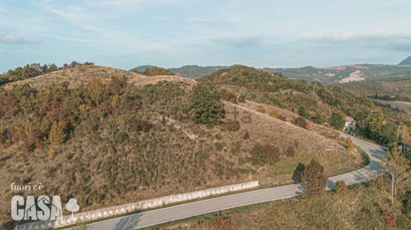 terreno agricolo in vendita a Sant'Agata Feltria in zona Romagnano