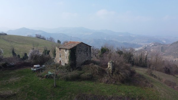 casale in vendita a Sant'Agata Feltria