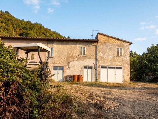 casa indipendente in vendita a Sant'Agata Feltria in zona Pereto