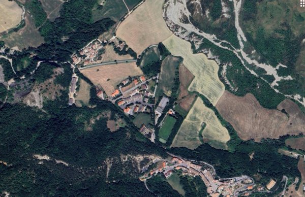 casa indipendente in vendita a Talamello