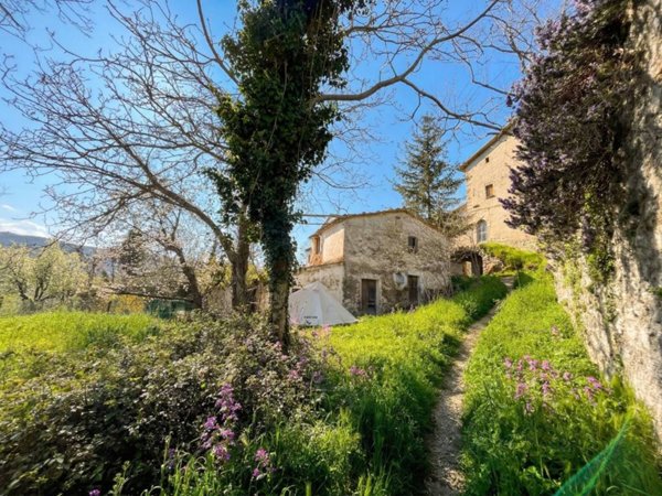 casa indipendente in vendita a Talamello
