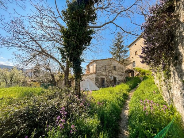 casa indipendente in vendita a Talamello in zona Ca' Francescone