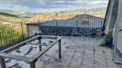 casa indipendente in vendita a Talamello in zona Collina
