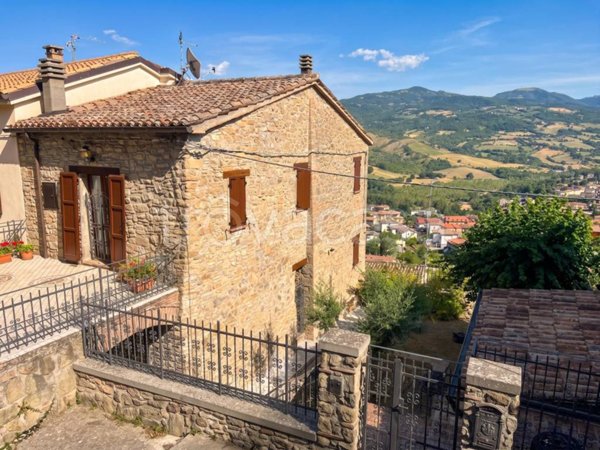 casa indipendente in vendita a Talamello in zona Ca' Fusino