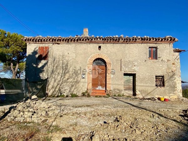 casa indipendente in vendita a Poggio Torriana in zona Torriana