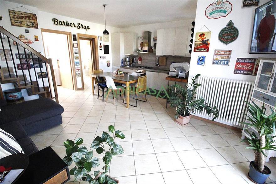 appartamento in vendita a Poggio Torriana in zona Sant'Andrea
