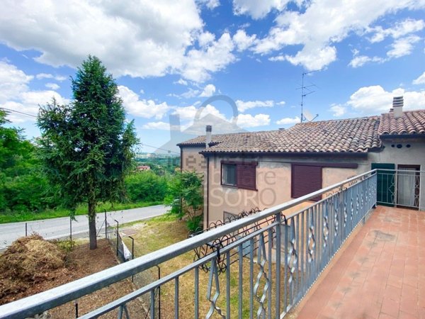 appartamento in vendita a Poggio Torriana in zona Franzolini